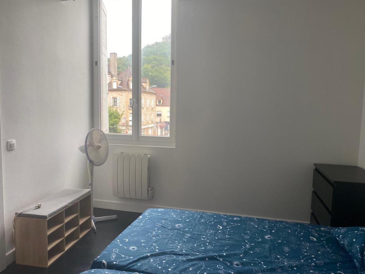 Ravissant Duplex Meuble Tout Confort Hyper Centre St Cere 4 Pers Lit Bb Wifi Gratuit Saint-Céré Екстериор снимка